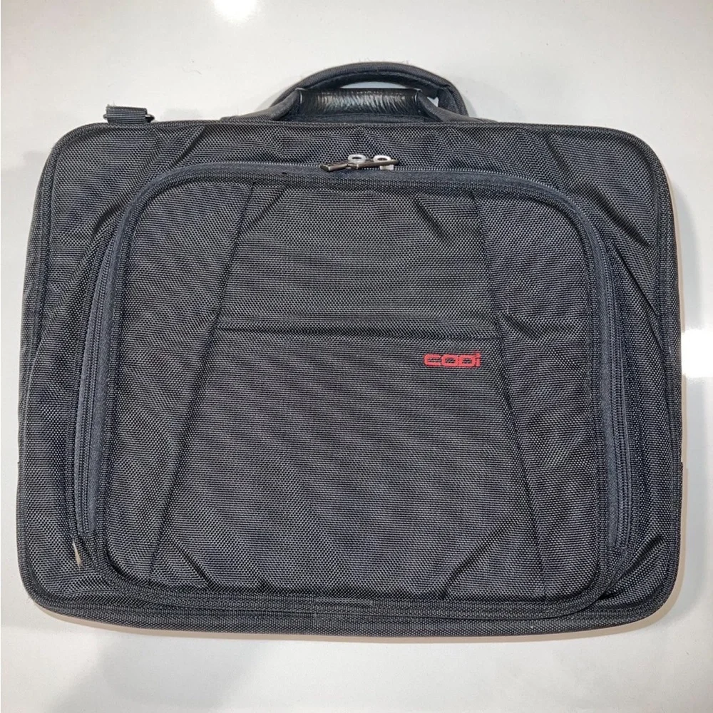 💼 NWOT! Codi Laptop Bag
